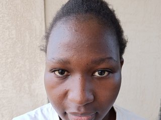 에로틱 한 영상 채팅 Prettycameltoe1