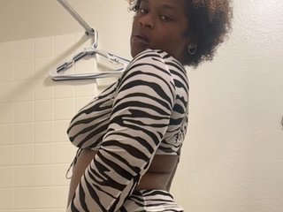 에로틱 한 영상 채팅 prettynthick12