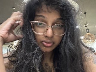 에로틱 한 영상 채팅 PrincessBlackSnow