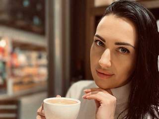 에로틱 한 영상 채팅 PureEnergya