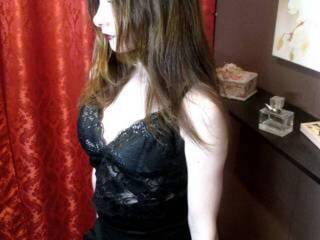 에로틱 한 영상 채팅 quelqyes