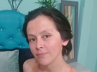 에로틱 한 영상 채팅 Rachel-Lopez