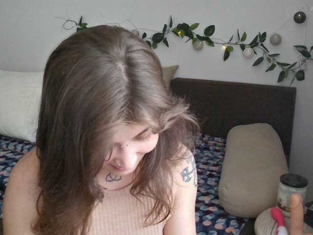 방송 스크린 샷 RacyRoby