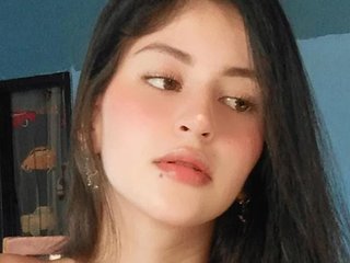 에로틱 한 영상 채팅 RafaelaLuna