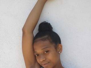 에로틱 한 영상 채팅 Raissacute