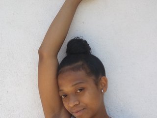 에로틱 한 영상 채팅 Raissacute