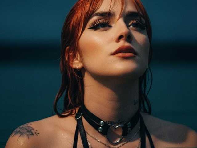 프로필 사진 RavynRouge