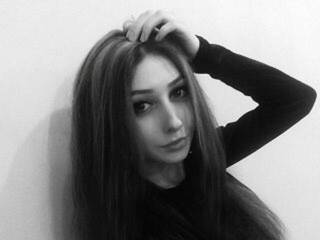 에로틱 한 영상 채팅 RayaFlin