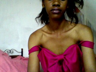 에로틱 한 영상 채팅 RayahHot