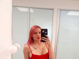 에로틱 한 영상 채팅 Rayveen