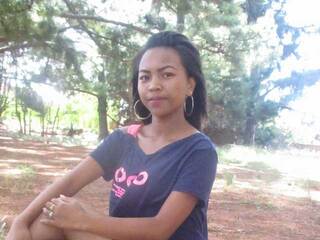 에로틱 한 영상 채팅 Razaf1997