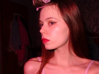 에로틱 한 영상 채팅 RedaSartain