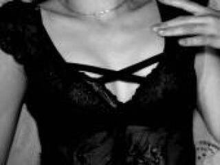 에로틱 한 영상 채팅 redmira