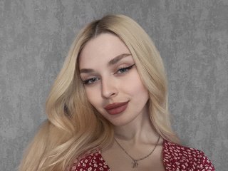 에로틱 한 영상 채팅 Reginaoff