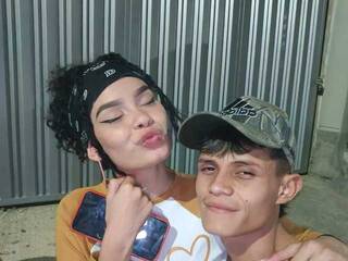 에로틱 한 영상 채팅 RhabenaBoysex