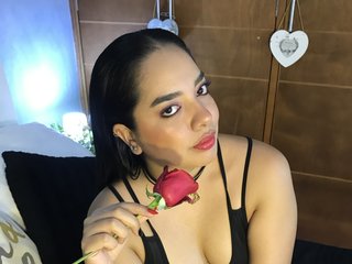 에로틱 한 영상 채팅 RihannaCelik