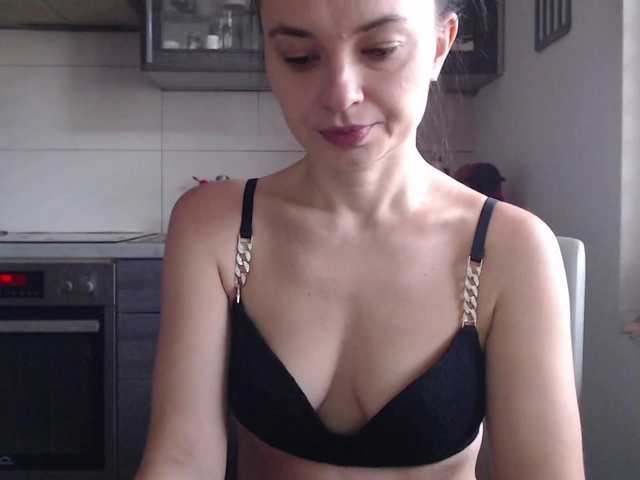 방송 스크린 샷 Tifffannny