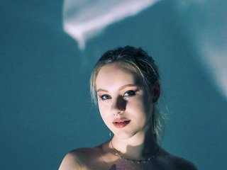 에로틱 한 영상 채팅 Rinaaaa-cherry