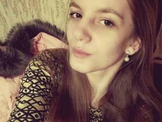 에로틱 한 영상 채팅 rinnamelisa