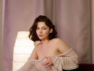 에로틱 한 영상 채팅 Liralei