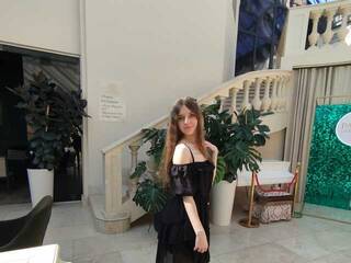 에로틱 한 영상 채팅 -KittyDoll-Meow-