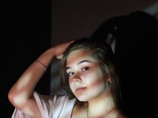 에로틱 한 영상 채팅 ronigreny