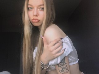에로틱 한 영상 채팅 RonnieMilles