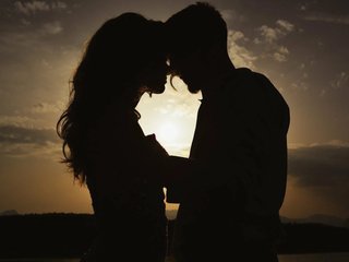 에로틱 한 영상 채팅 Roosee