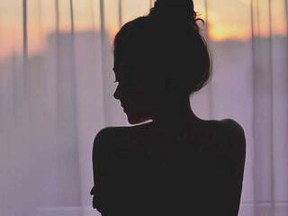 에로틱 한 영상 채팅 RosaleeThea