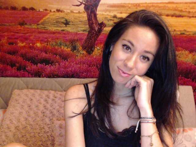 방송 스크린 샷 Roselyn12