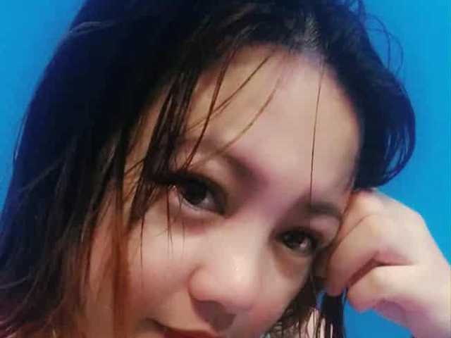 프로필 사진 RoseSLUTsquirt