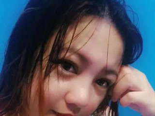 에로틱 한 영상 채팅 RoseSLUTsquirt