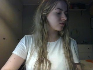 에로틱 한 영상 채팅 RosieJune