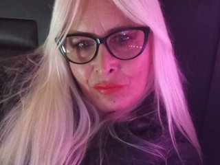 에로틱 한 영상 채팅 Rousmaryk1