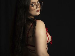 에로틱 한 영상 채팅 RousseWalker