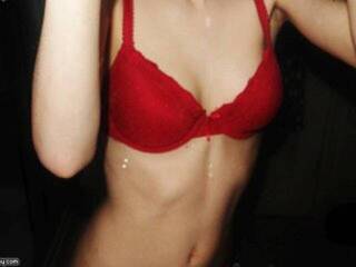 에로틱 한 영상 채팅 Roxi24