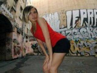 에로틱 한 영상 채팅 roxxane