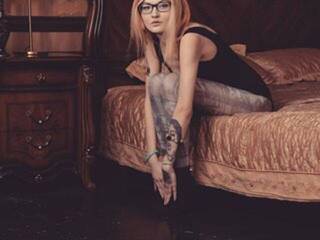 에로틱 한 영상 채팅 Roxy-Heart