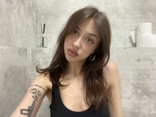 에로틱 한 영상 채팅 RoxyBullet