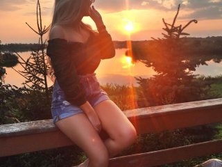 프로필 사진 roxyfoxxy