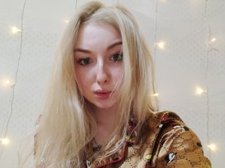 에로틱 한 영상 채팅 Rozared