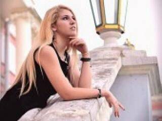 에로틱 한 영상 채팅 rozashares