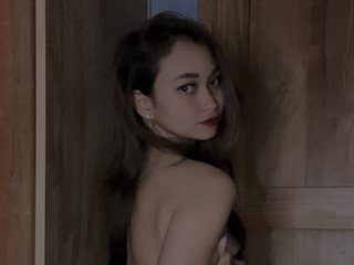 에로틱 한 영상 채팅 RozyElle