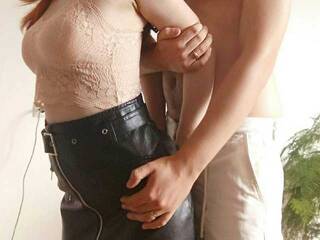 에로틱 한 영상 채팅 RyVo