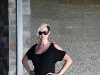 에로틱 한 영상 채팅 SabriCastello