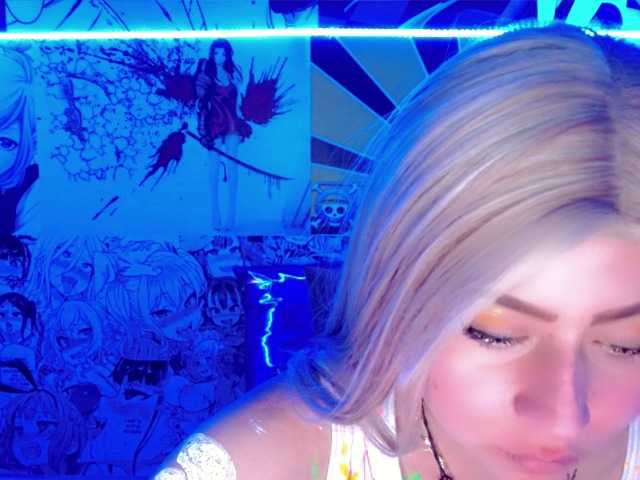 방송 스크린 샷 SabrinaOlson