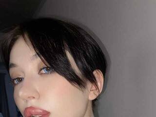 에로틱 한 영상 채팅 sadnesstyan