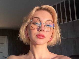 에로틱 한 영상 채팅 sakuramt