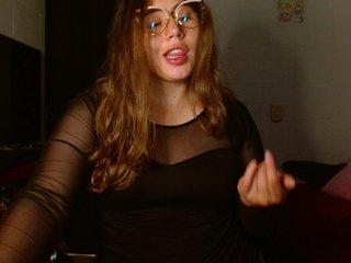 에로틱 한 영상 채팅 Salomejohn