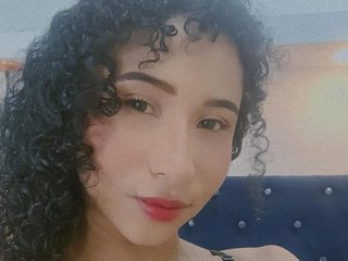 에로틱 한 영상 채팅 salomewilliams
